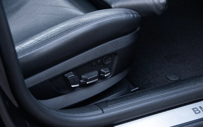 BMW Seria 7 cena 55900 przebieg: 270000, rok produkcji 2011 z Lubawka małe 781